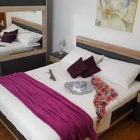 Nyaraló Infinity Blue *