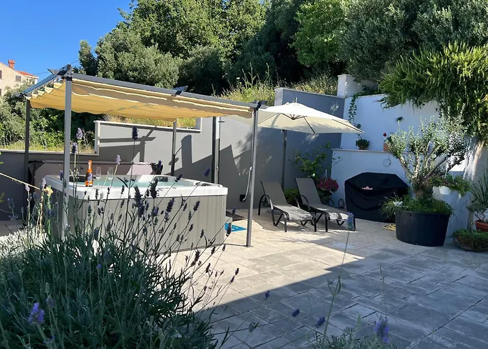 Infinity Blue * Mlini